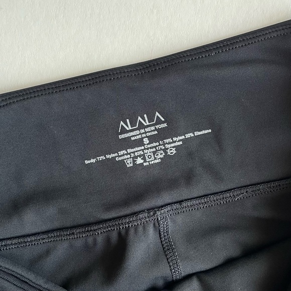 ALALA Reef Tight Leggings In Black/Pink/Red - Picture 6 of 7